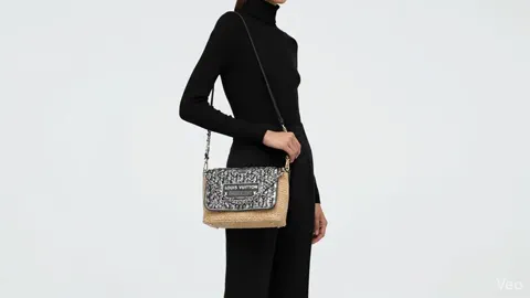 Full body crossbody